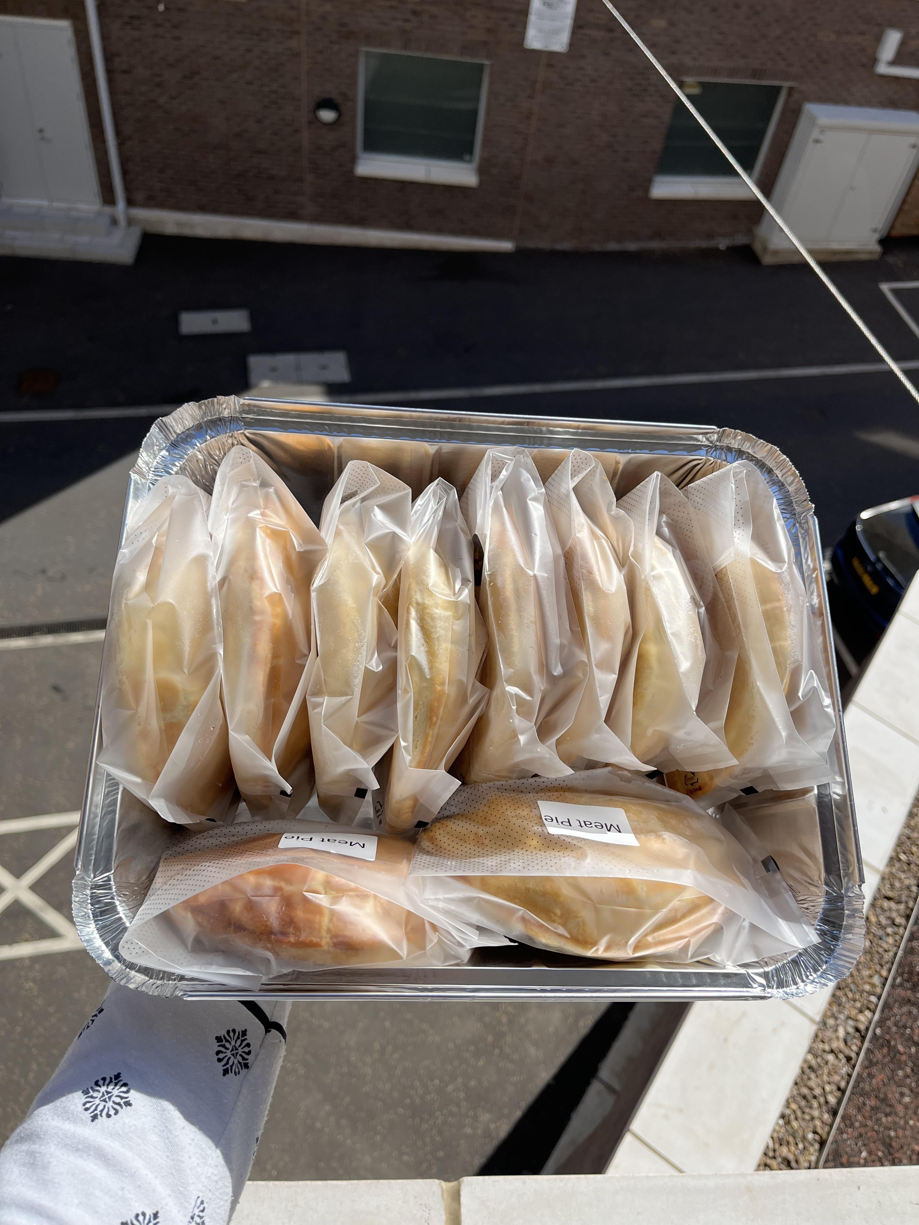 MEAT PIE PLATTER (10)