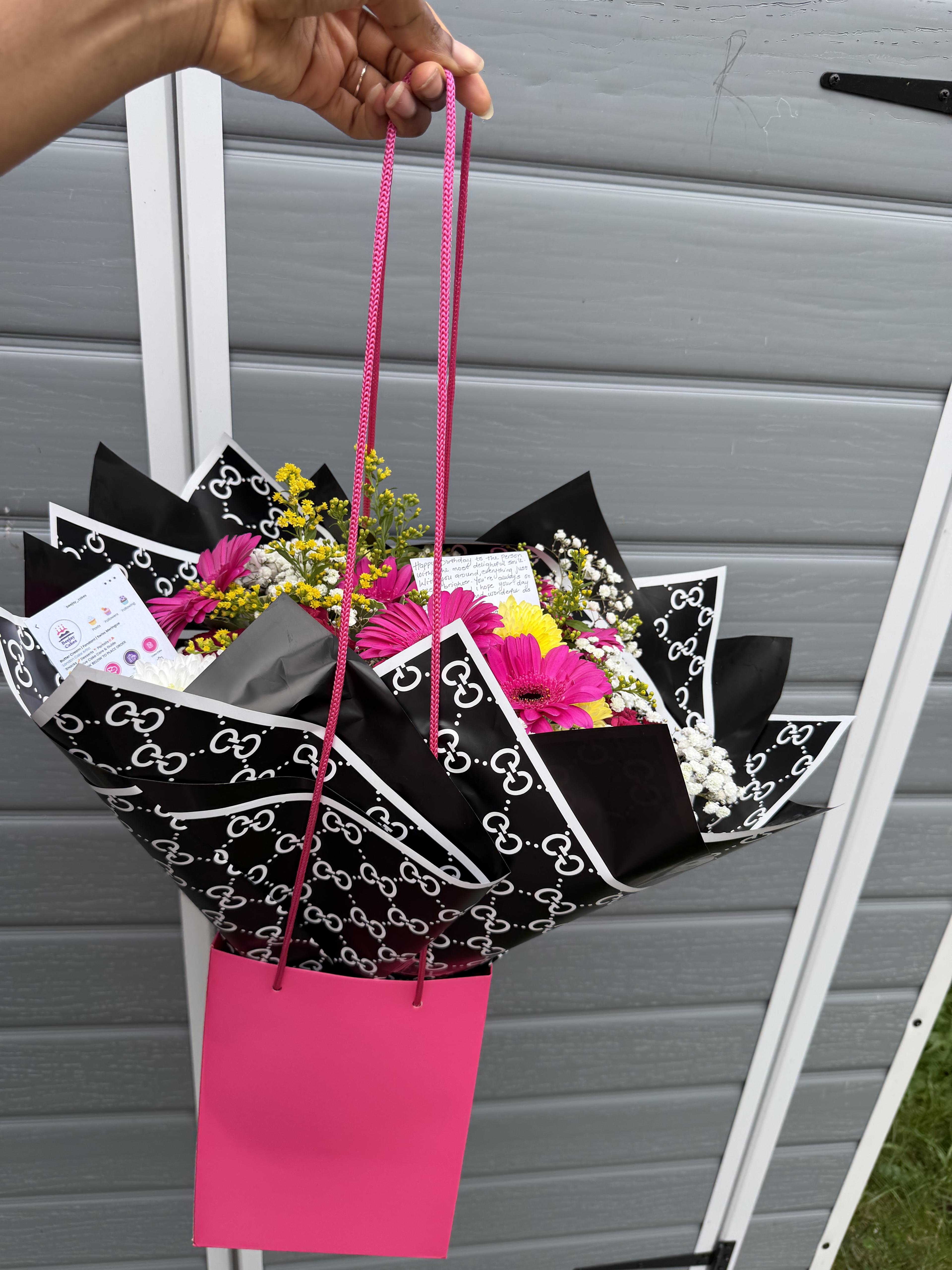 CUSTOM BOUQUET #23